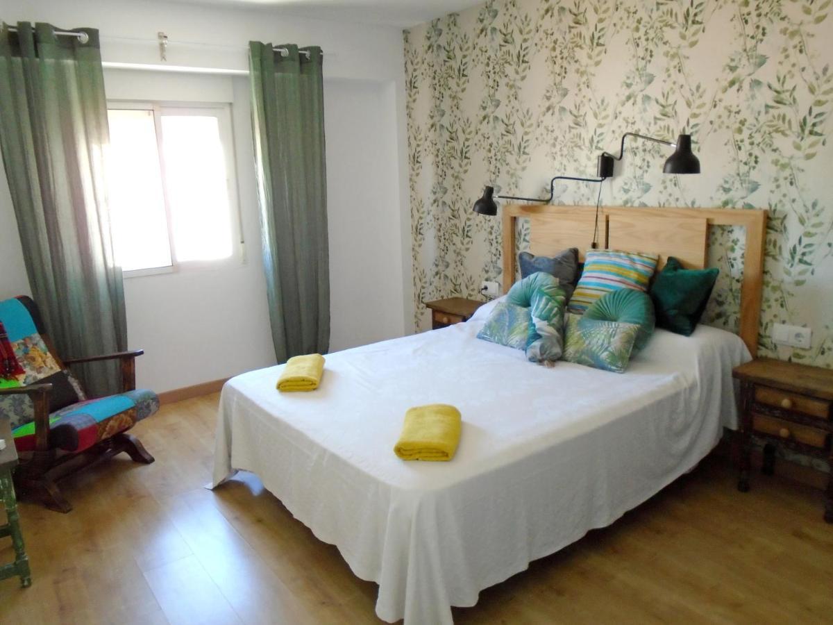Apartamento Grao: Youthful Summer Retreat on Spain's Best Beach Gandia Exterior photo